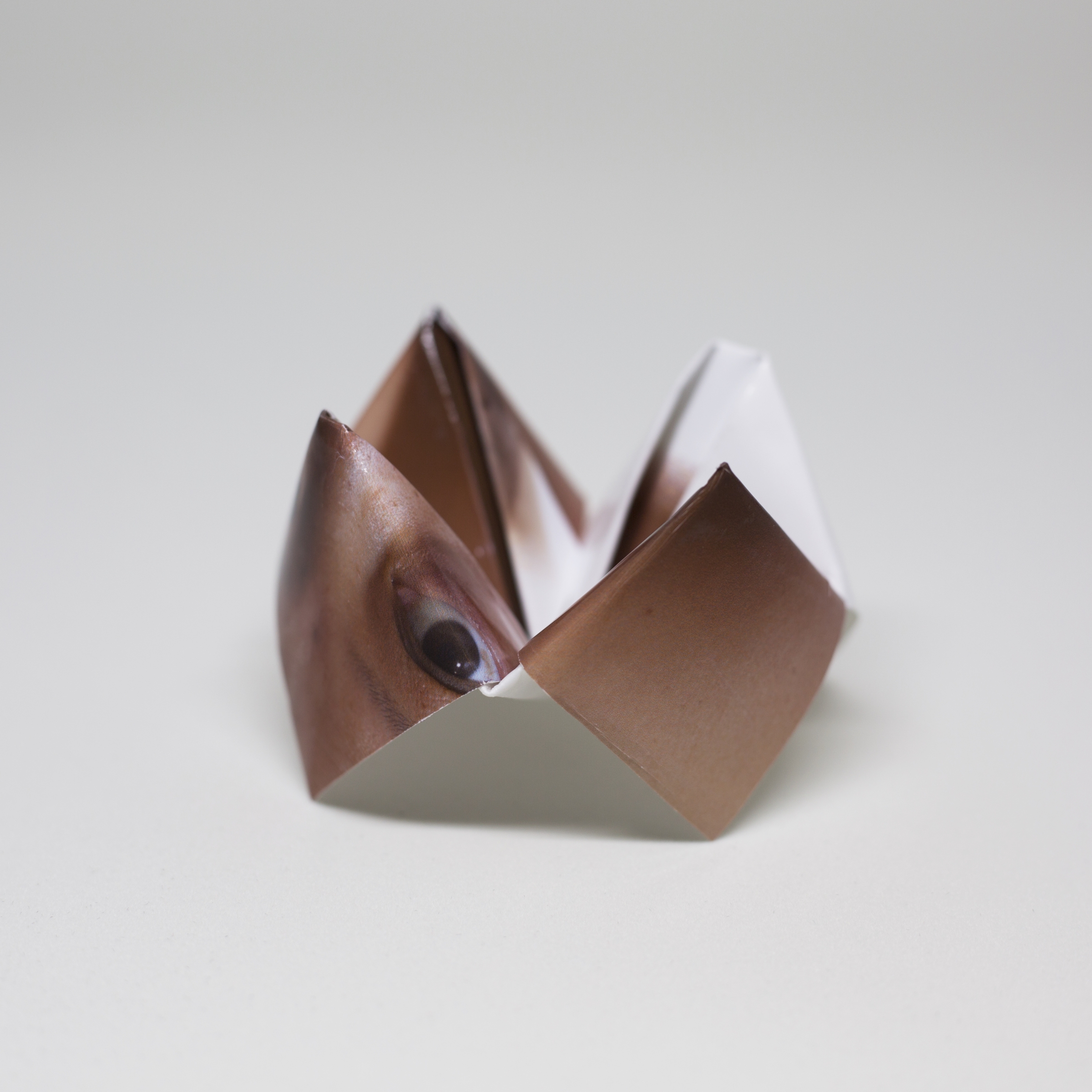 1-a-Kira-Wu-from-the-series-Fortune-Teller-2017-light-jet-print-on-aluminum-panel-68.58-x-68.58-cm.-Courtesy-of-the-artist-2400x2400